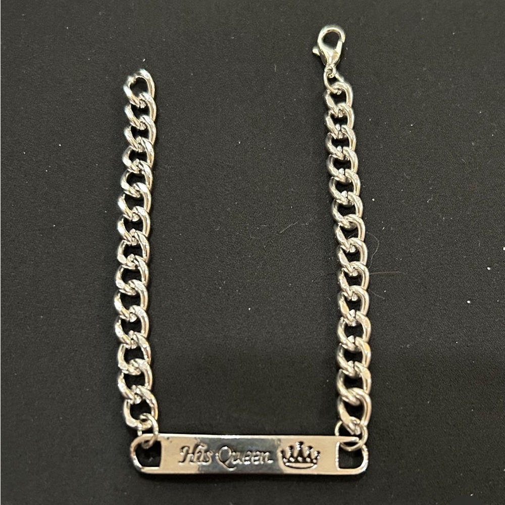 Couples King & Queen Bracelet Set - Picture 3 of 6